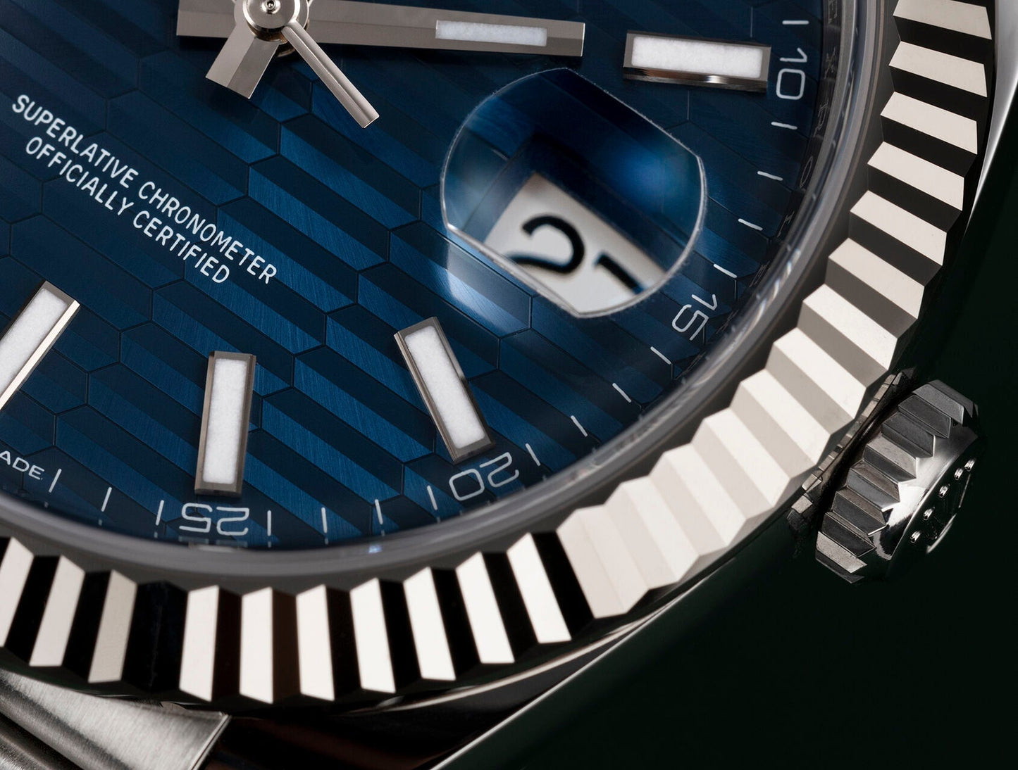 Datejust M126334-0002 Oyster, 41 mm, Oystersteel and White Gold