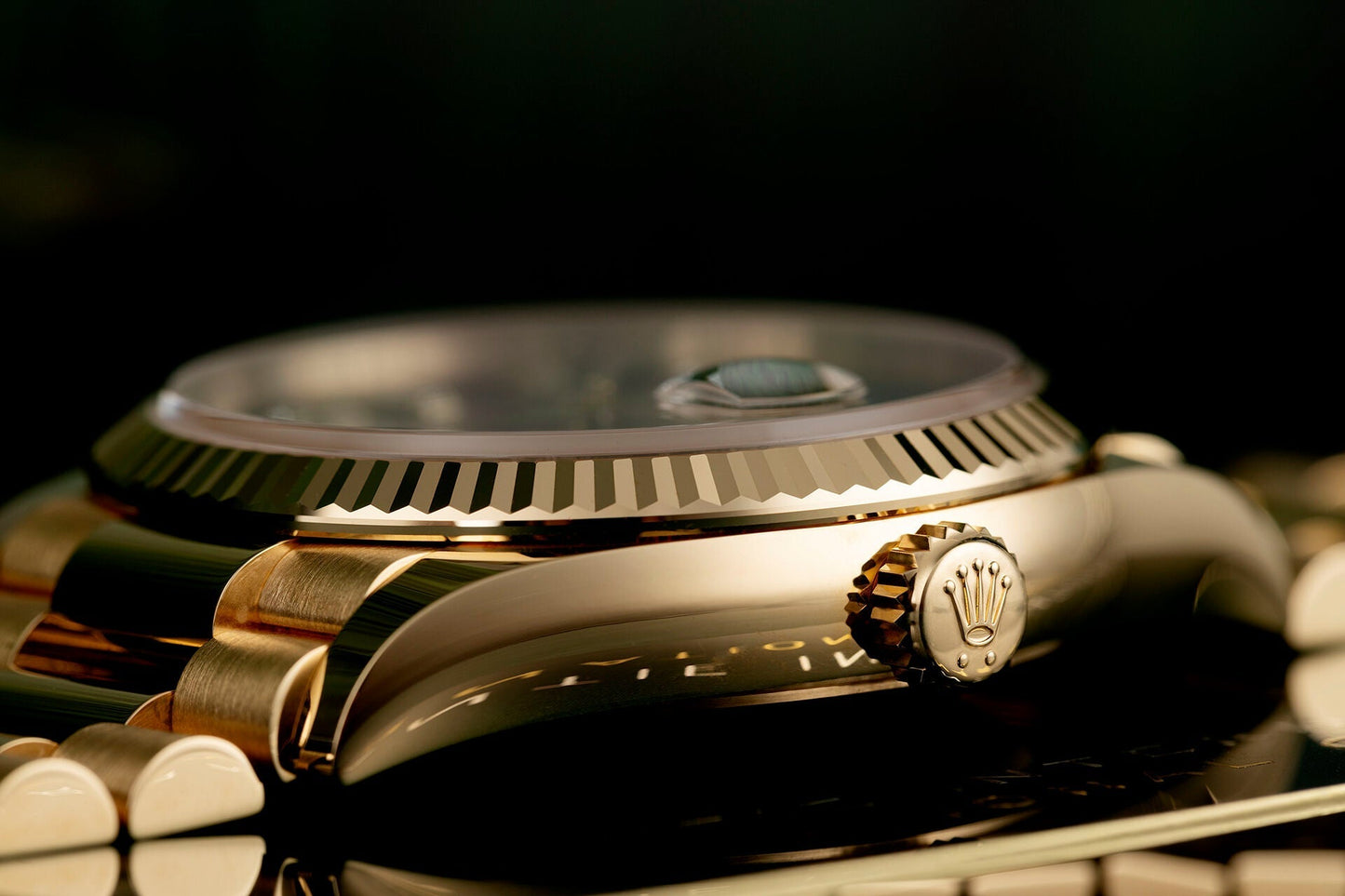 DAY-DATE 36  Oyster, 36 mm, yellow gold  M128238-0069