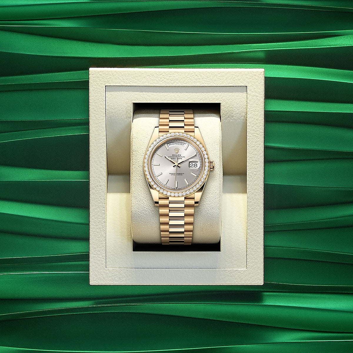 Day-Date 40, 18k Yellow Gold with Diamond-set, 40mm, Ref# 228348rbr-0042