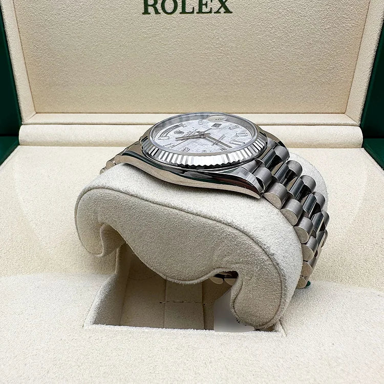 Day-Date 40 Presidential 228239 Fluted Bezel Baguette Diamond Meteorite Dial