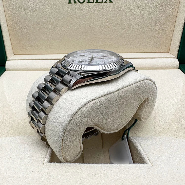 Day-Date 40 Presidential 228239 Fluted Bezel Baguette Diamond Meteorite Dial
