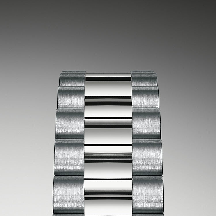 Day-Date, 40mm, Platinum, Ref# 228236-0011