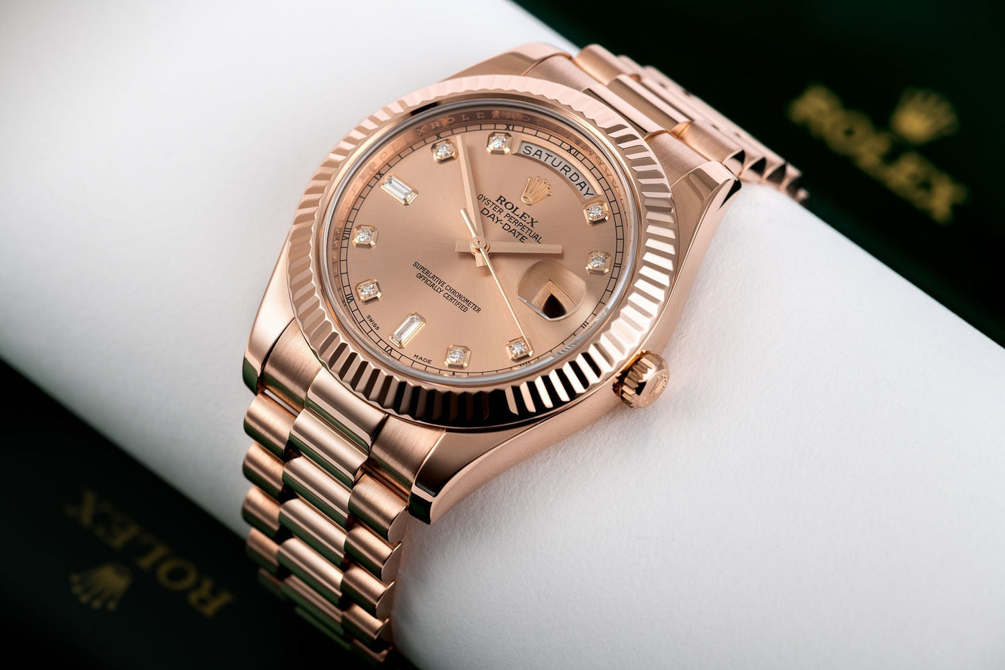 Day-Date M128235-0009 Oyster, 36 mm, Everose gold