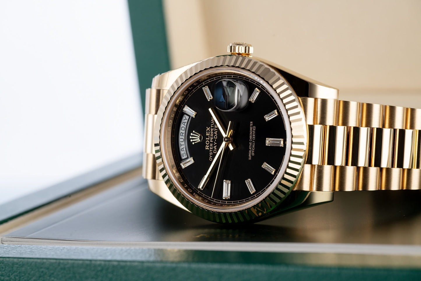Day-Date M228238-0059 Oyster, 40 mm, yellow gold