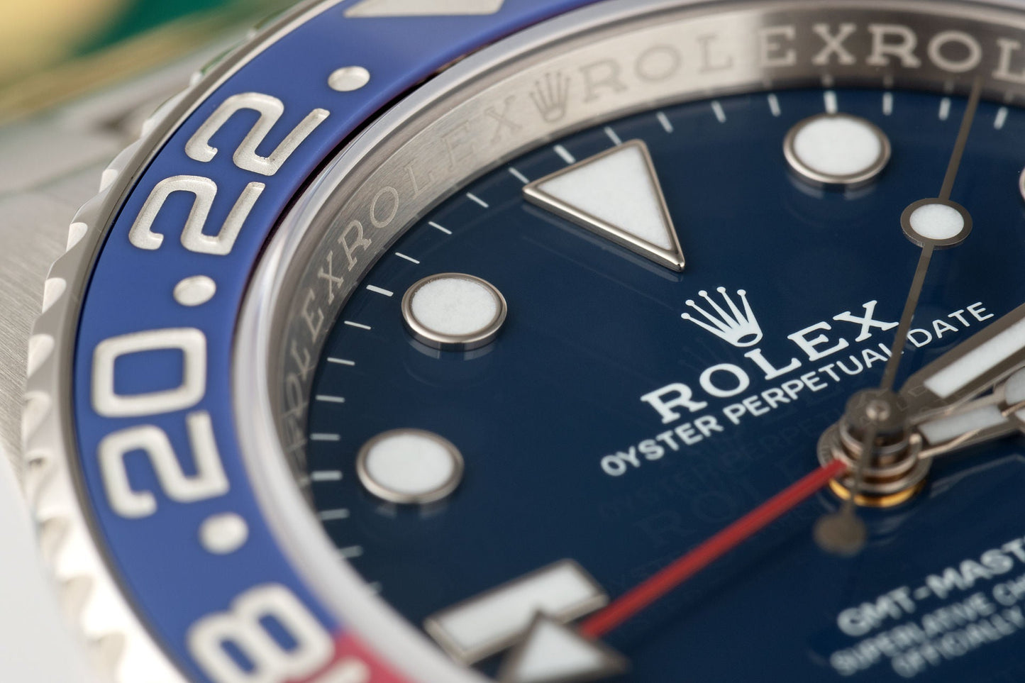 GMT-Master II  Oyster, 40 mm, white gold  M126719BLRO-0003