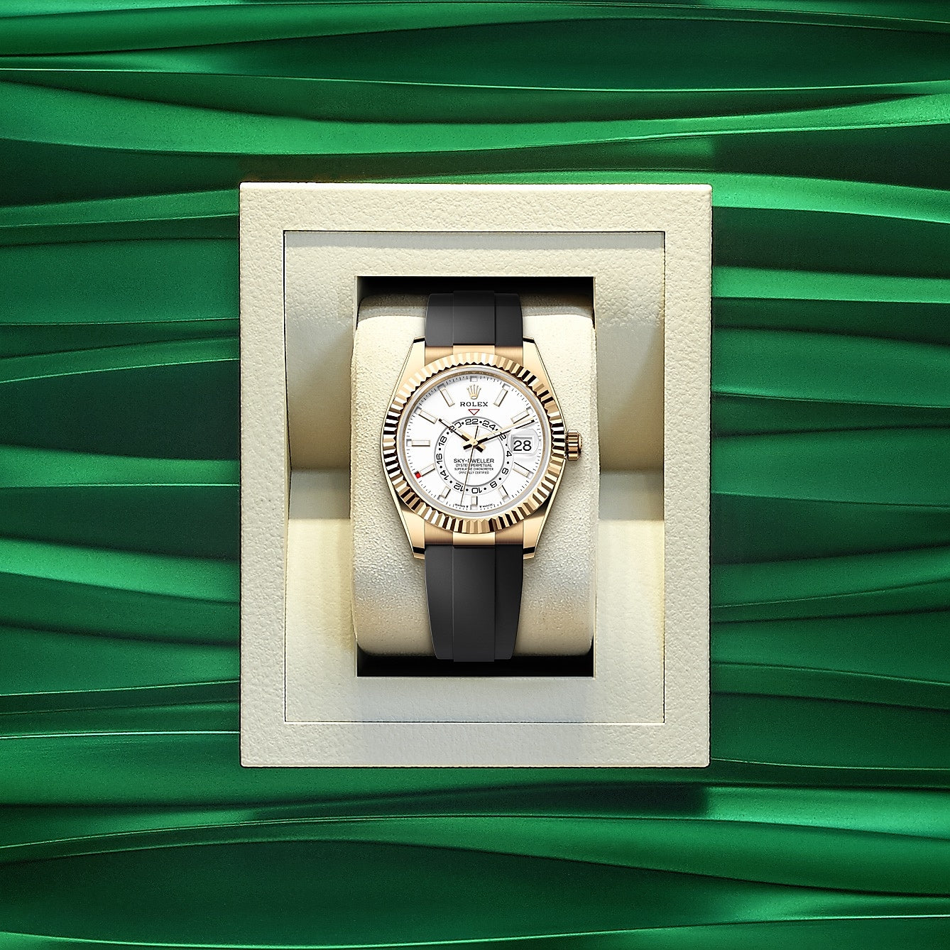 Sky-Dweller, 42mm, 18k Yellow Gold, Ref# 336238-0003